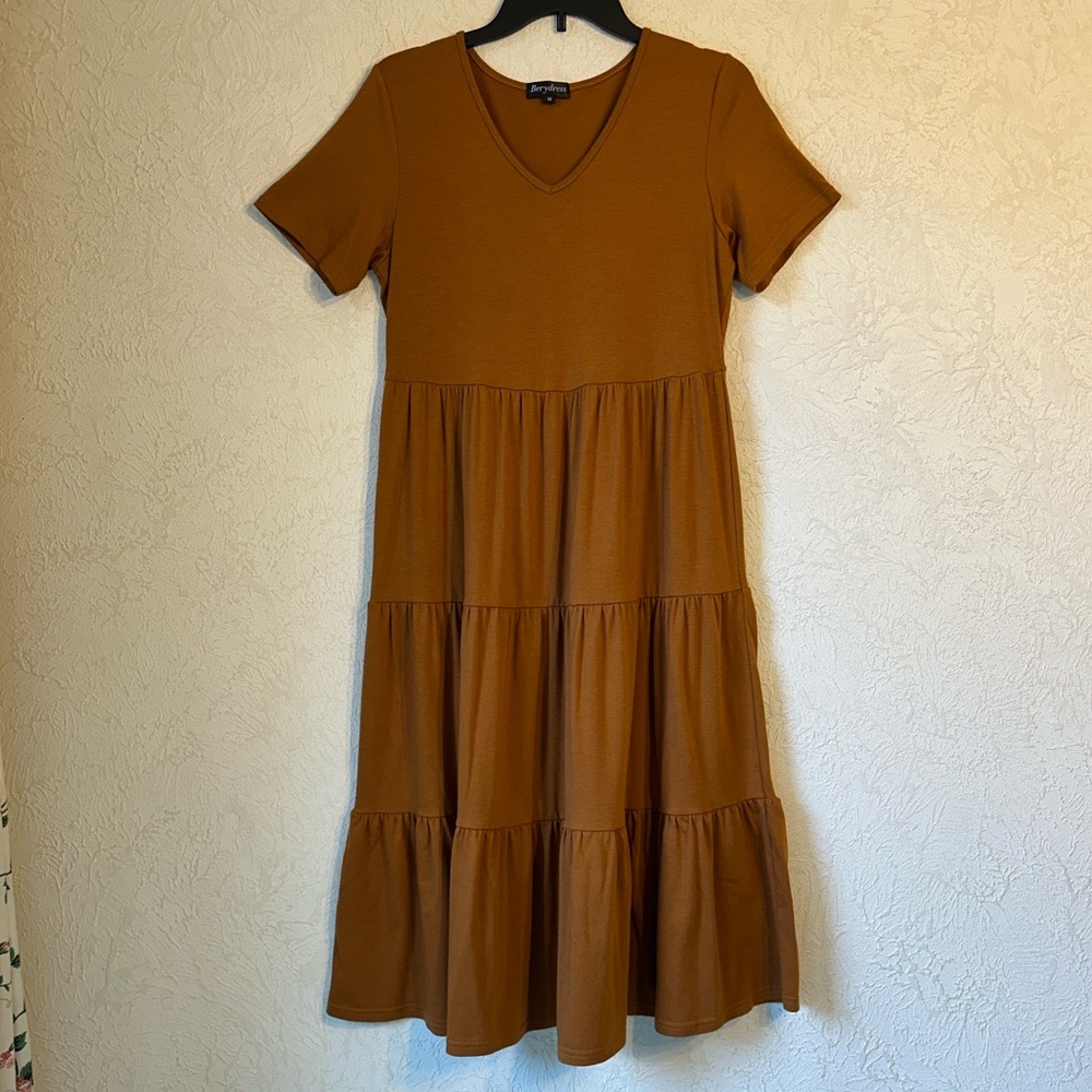 Everyday Tiered Midi Dress - Rust Brown
